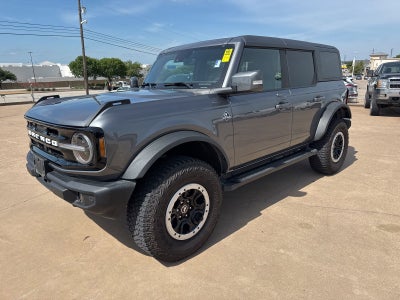 2023 Ford Bronco Outer Banks