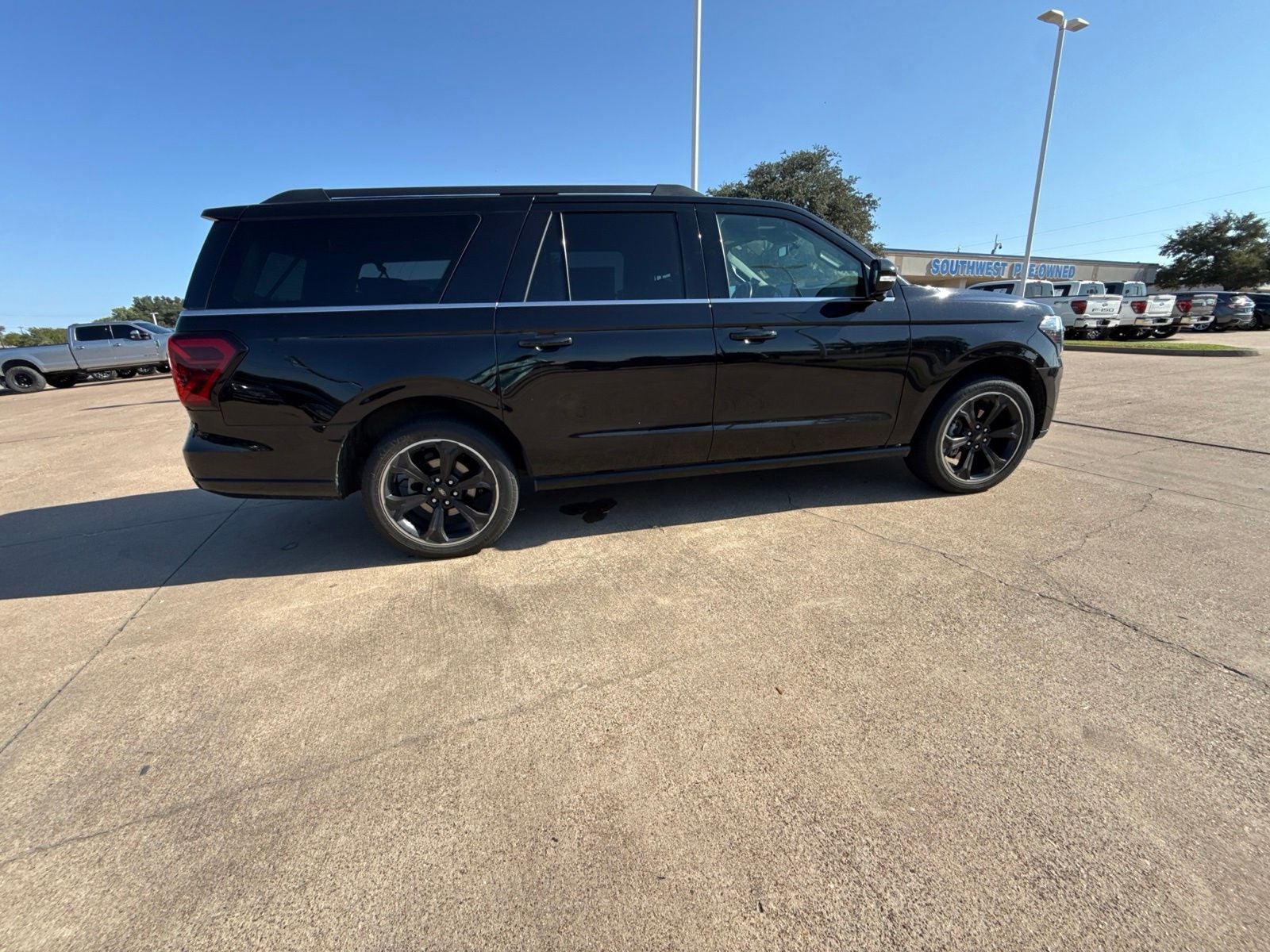 2023 Ford Expedition Max Limited