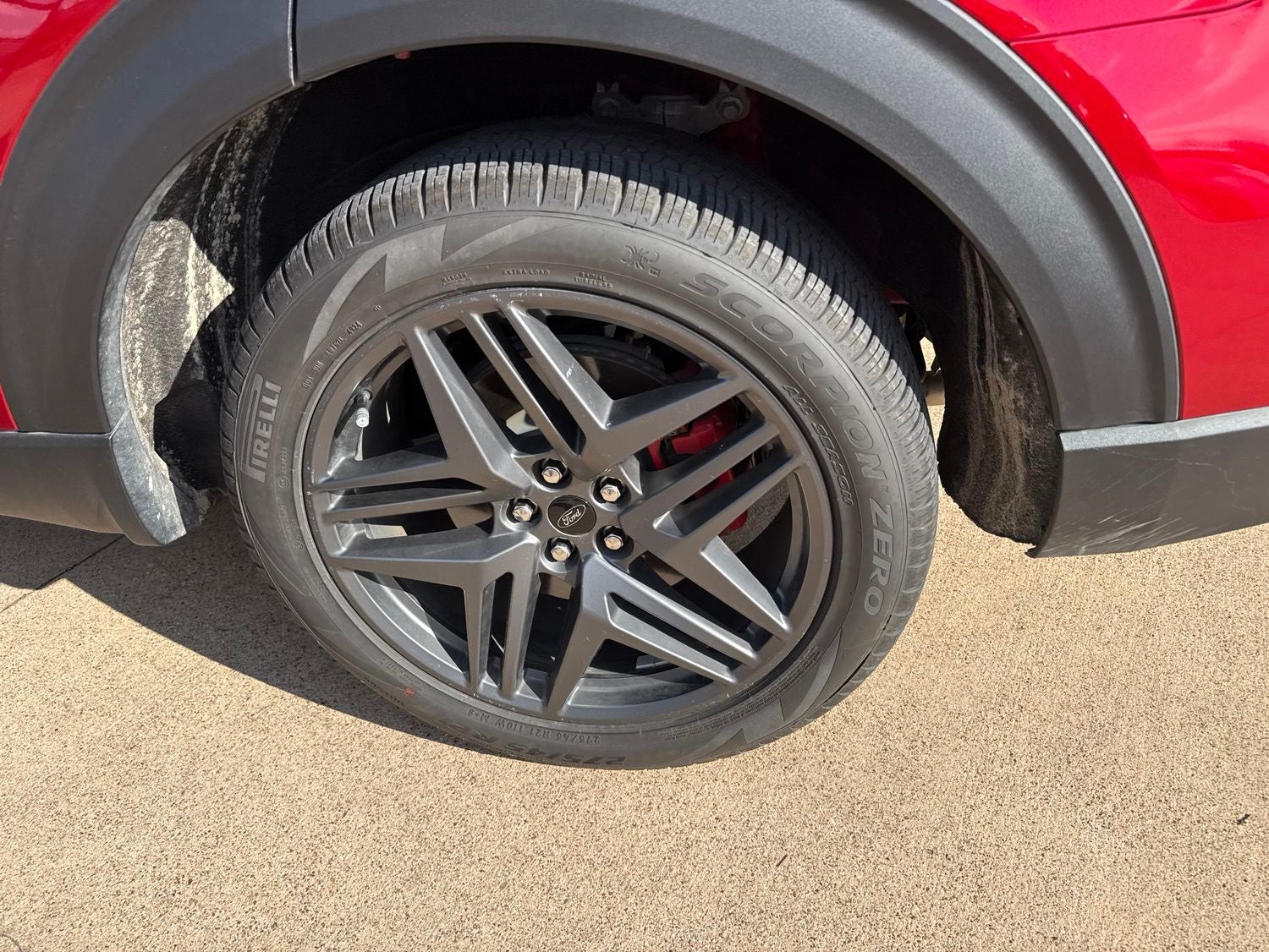 2025 Ford Explorer ST