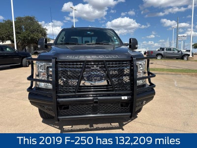2019 Ford F-250SD F-250® Lariat®