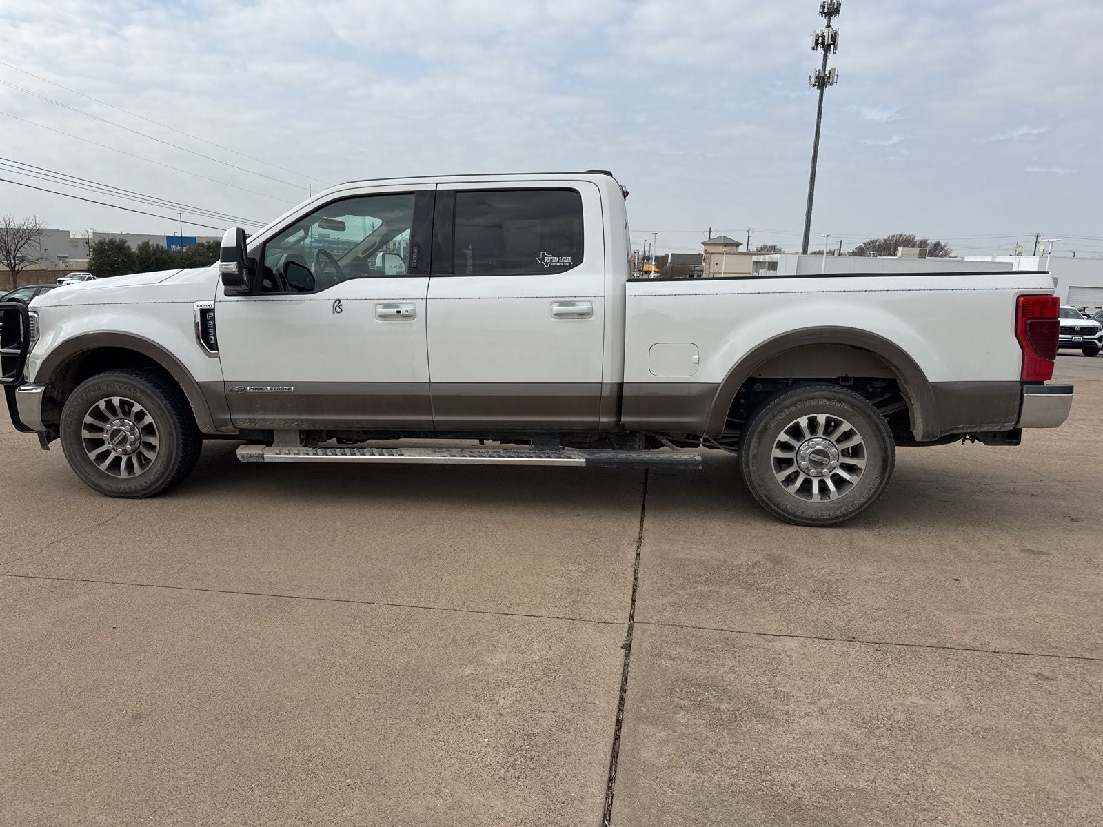 2022 Ford F-250SD F-250® Lariat®