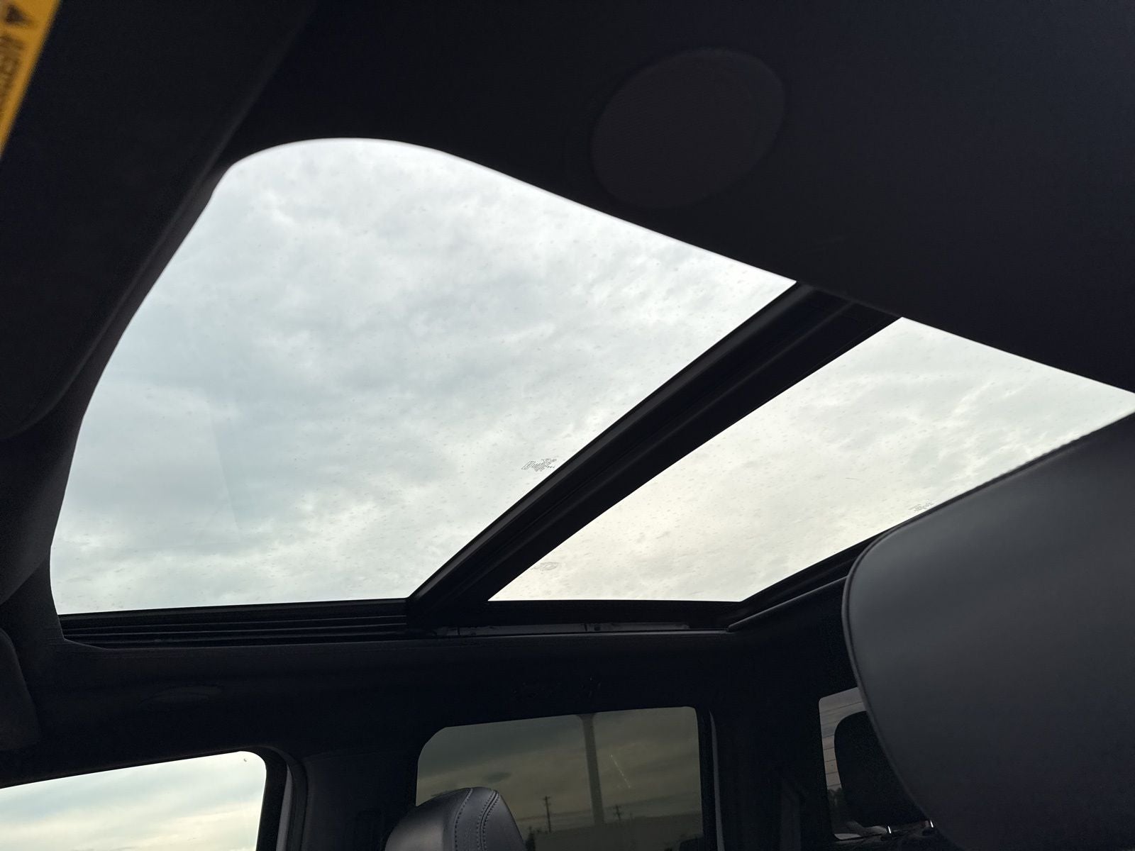 2025 Ford F-250SD Platinum