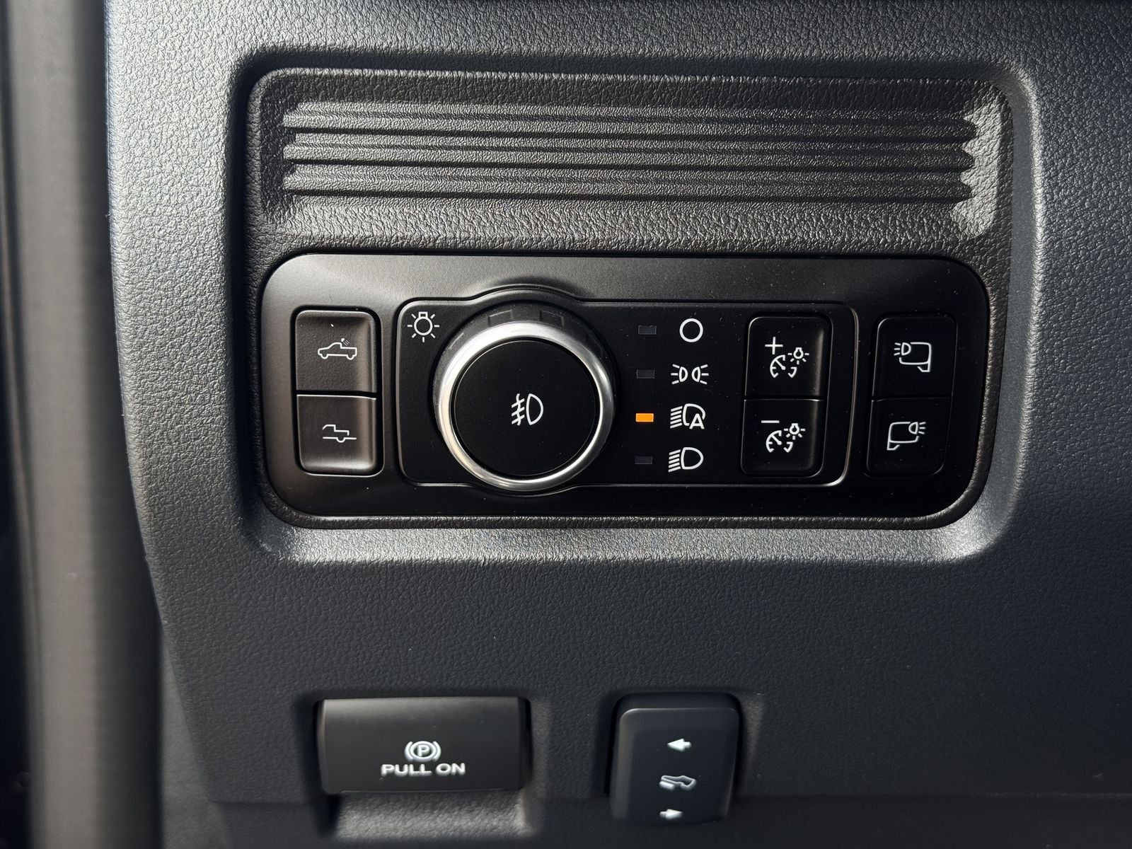 2025 Ford F-250SD Platinum