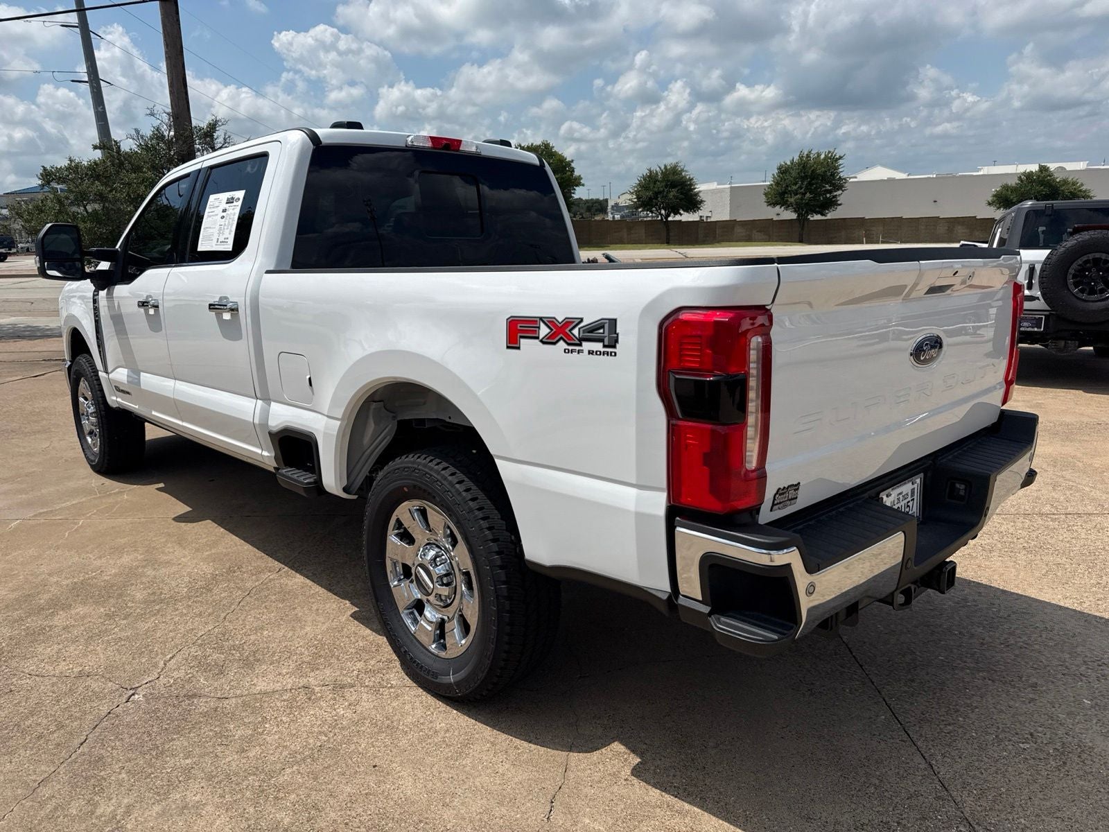 2025 Ford F-250SD F-250® Lariat®