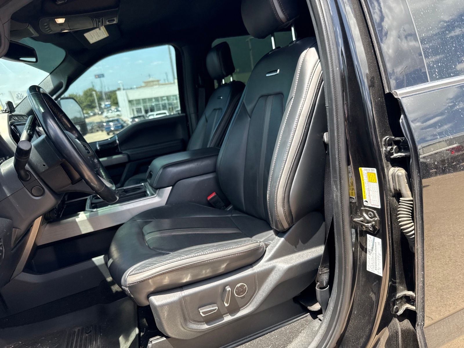 2022 Ford F-250SD Platinum