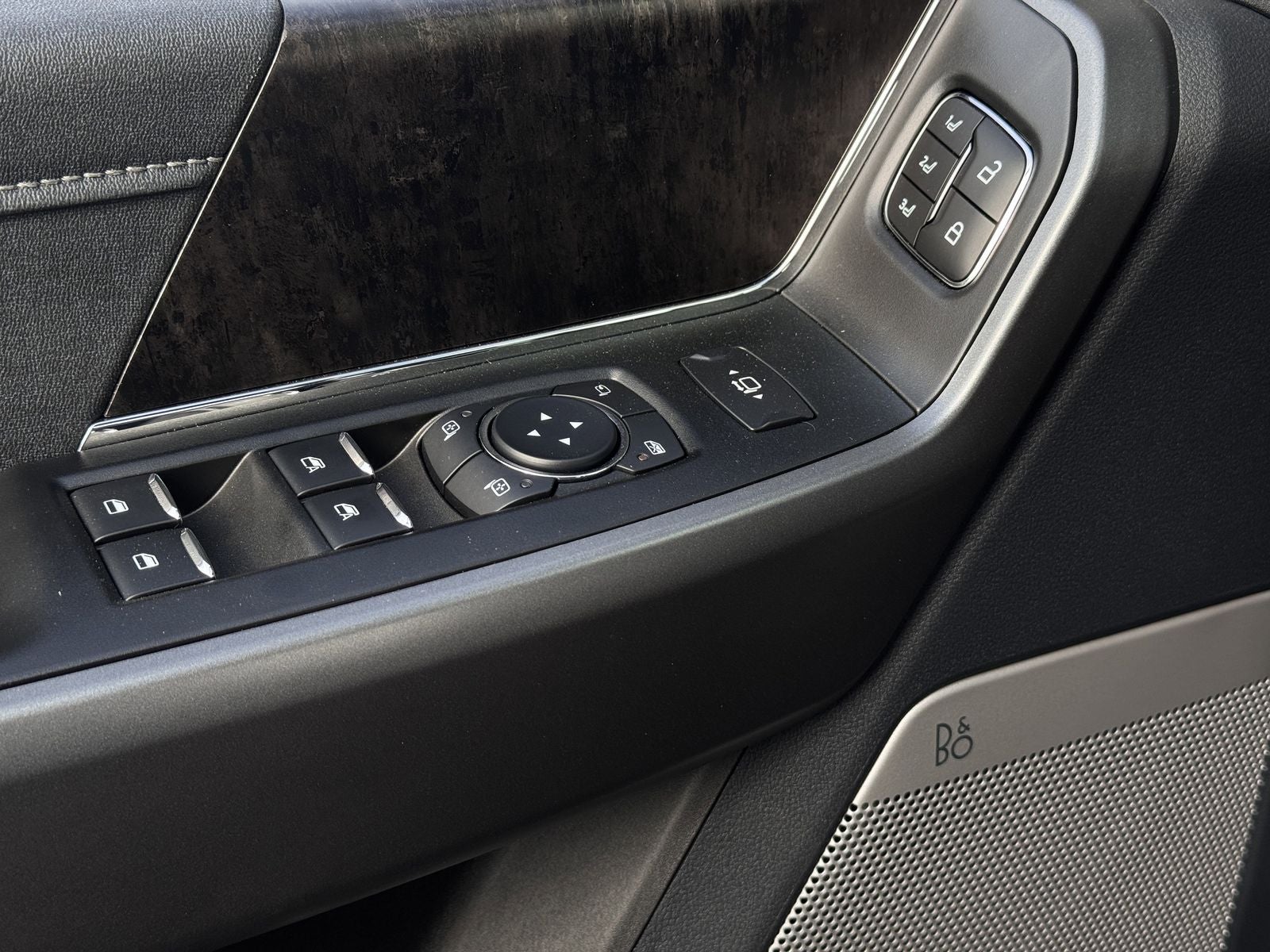 2025 Ford F-250SD F-250® Lariat®