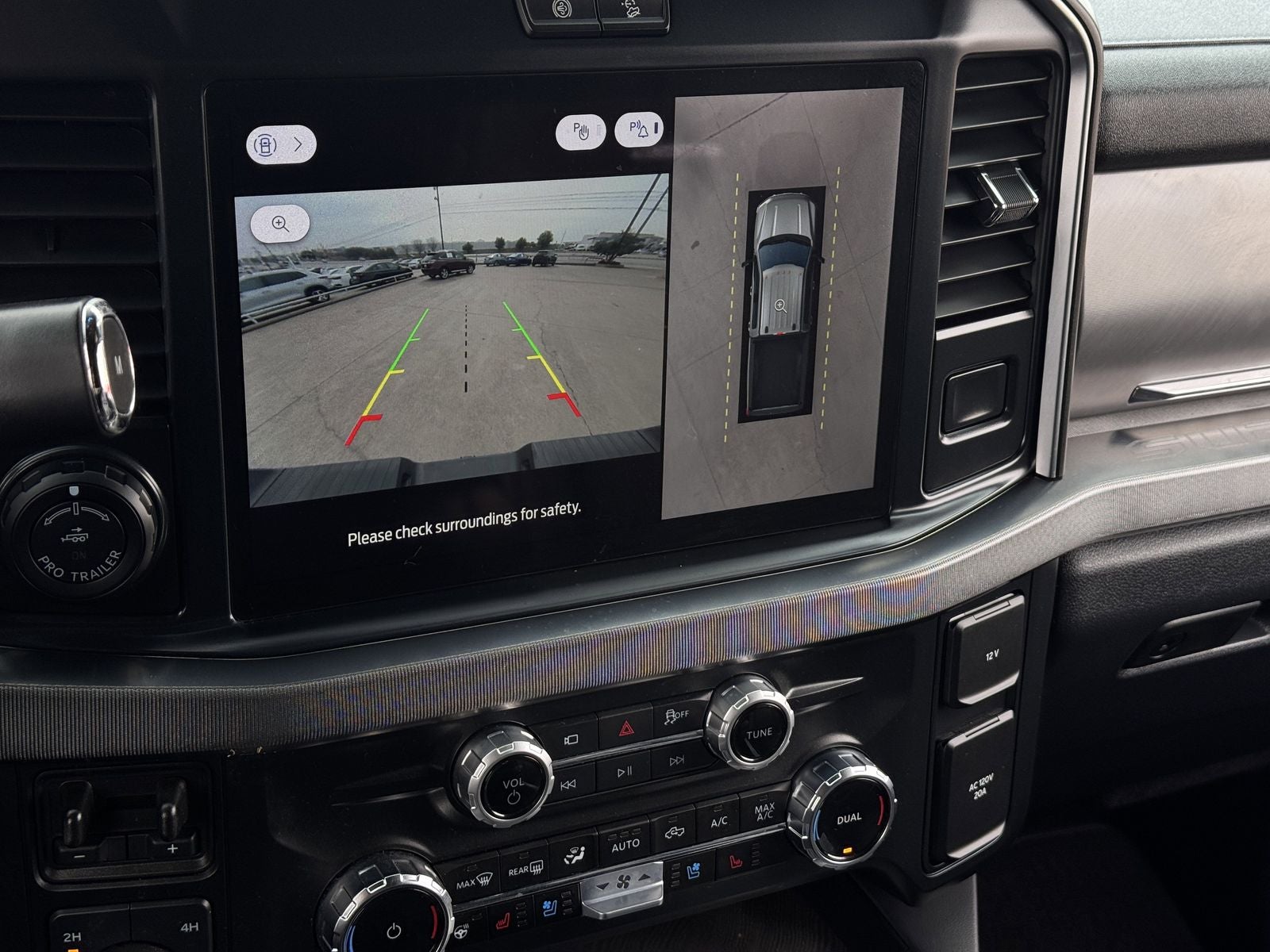 2025 Ford F-350SD Platinum