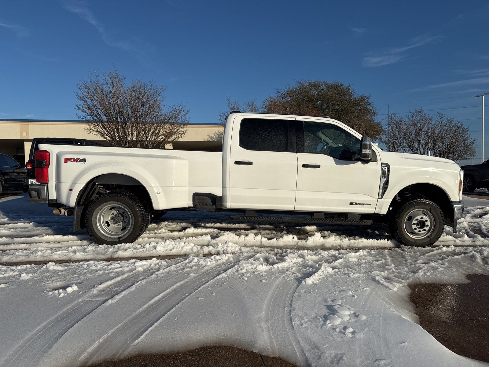 2025 Ford F-350SD XLT DRW