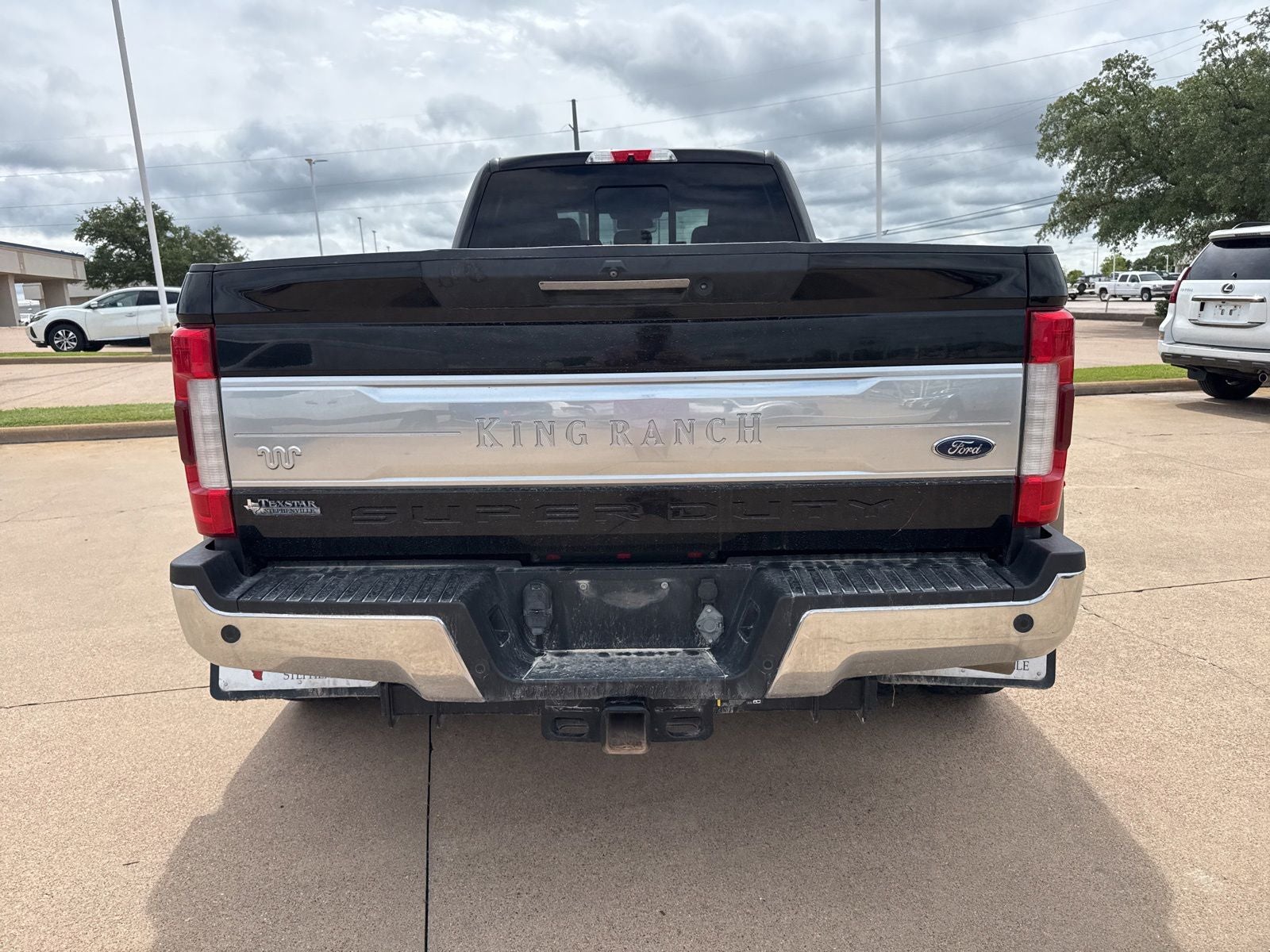 2017 Ford F-350SD King Ranch DRW