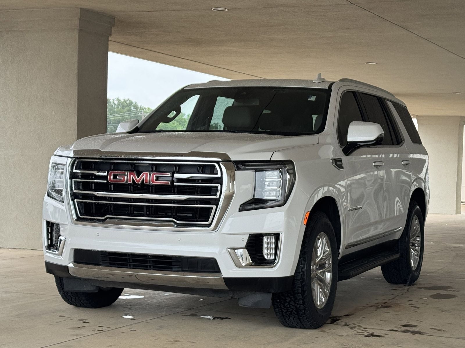 2022 GMC Yukon SLT