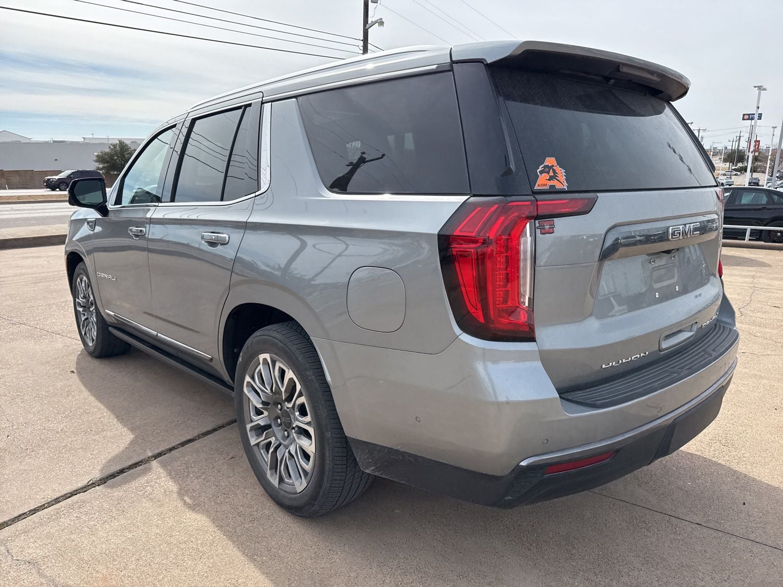 2023 GMC Yukon Denali Ultimate