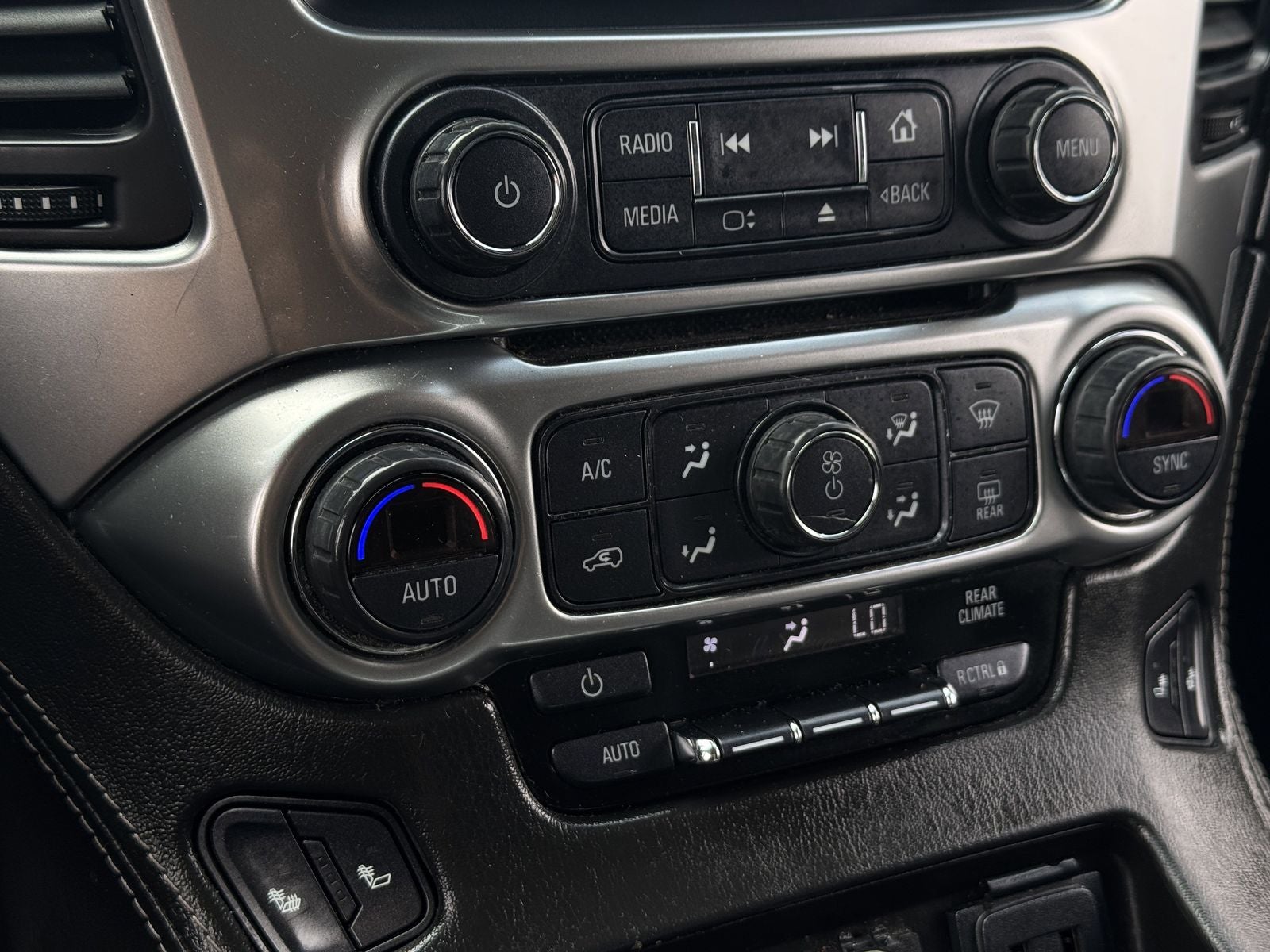 2020 Chevrolet Suburban LT