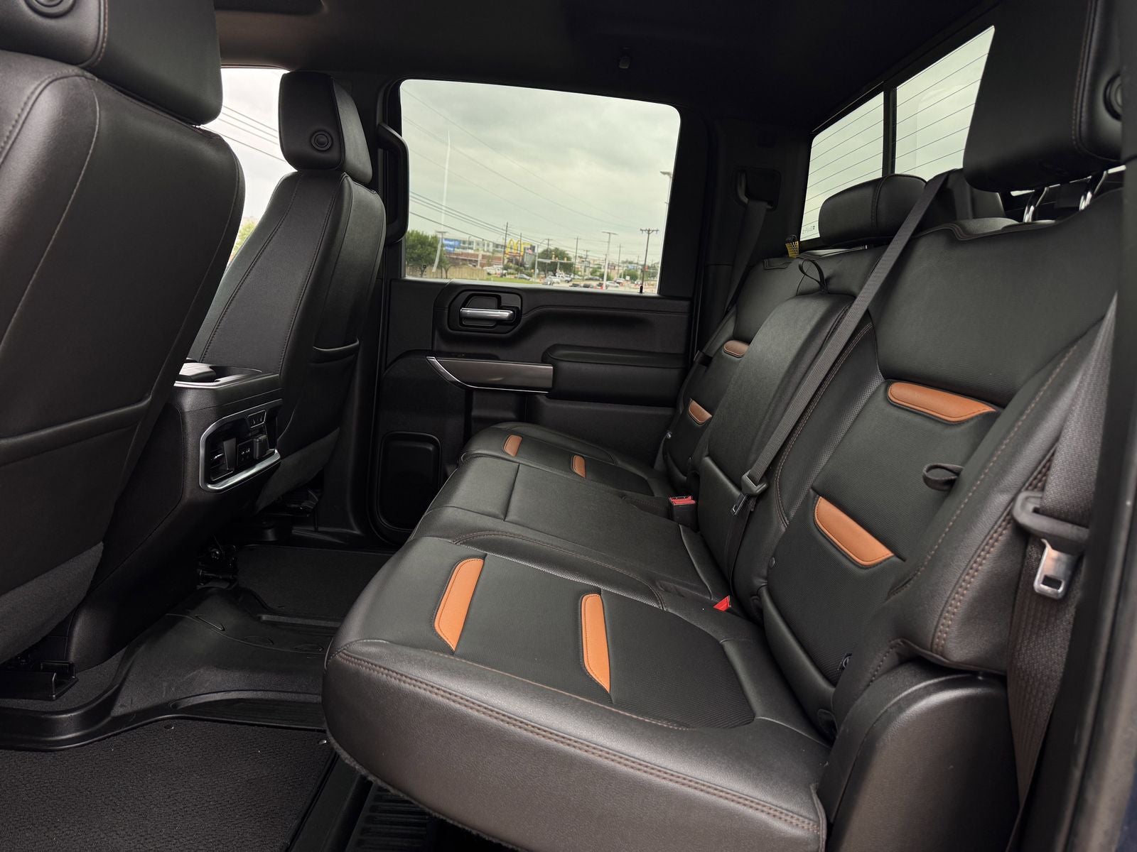 2023 GMC Sierra 2500HD AT4