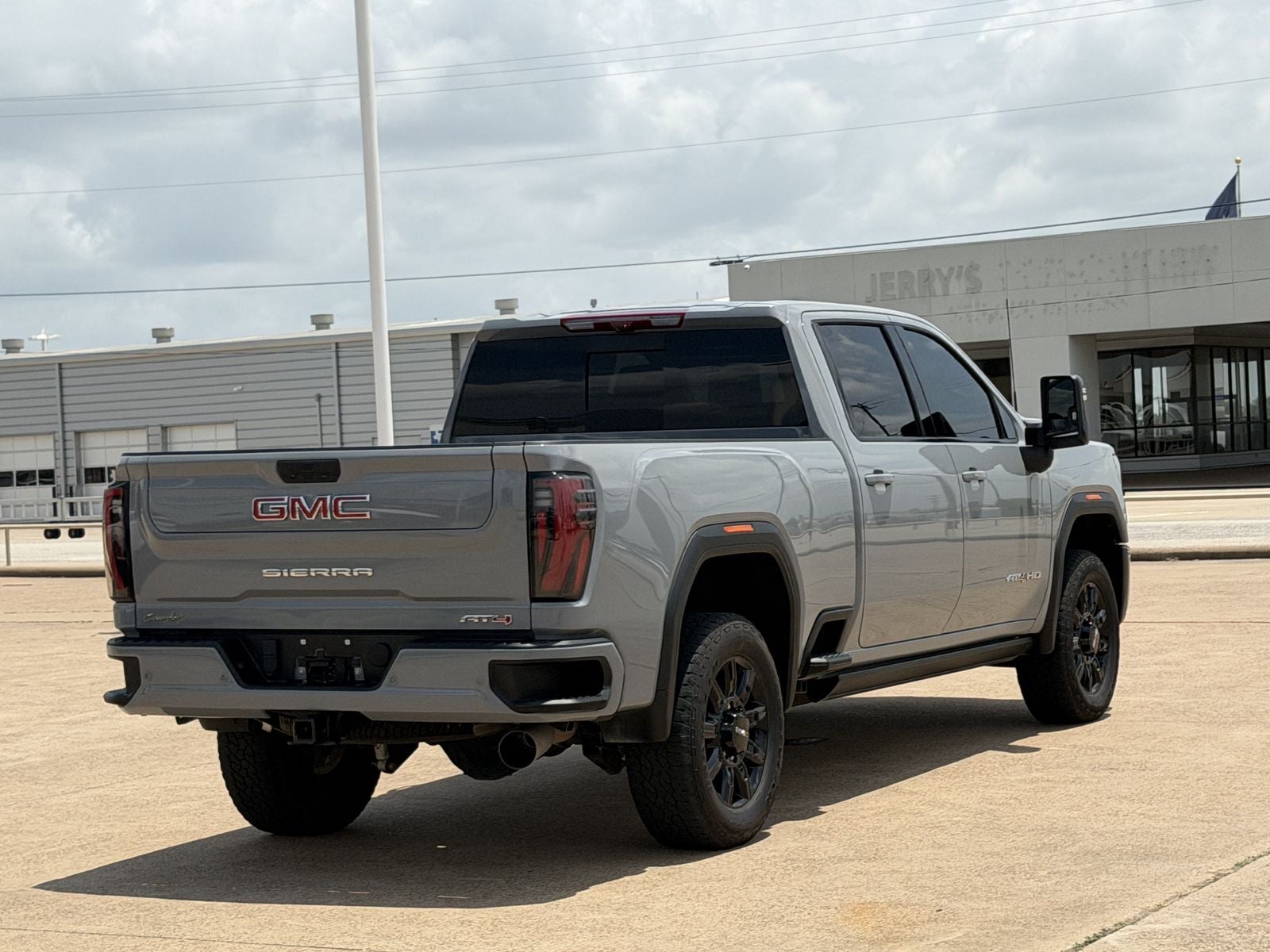 2025 GMC Sierra 2500HD AT4