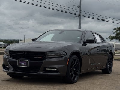 2016 Dodge Charger SXT