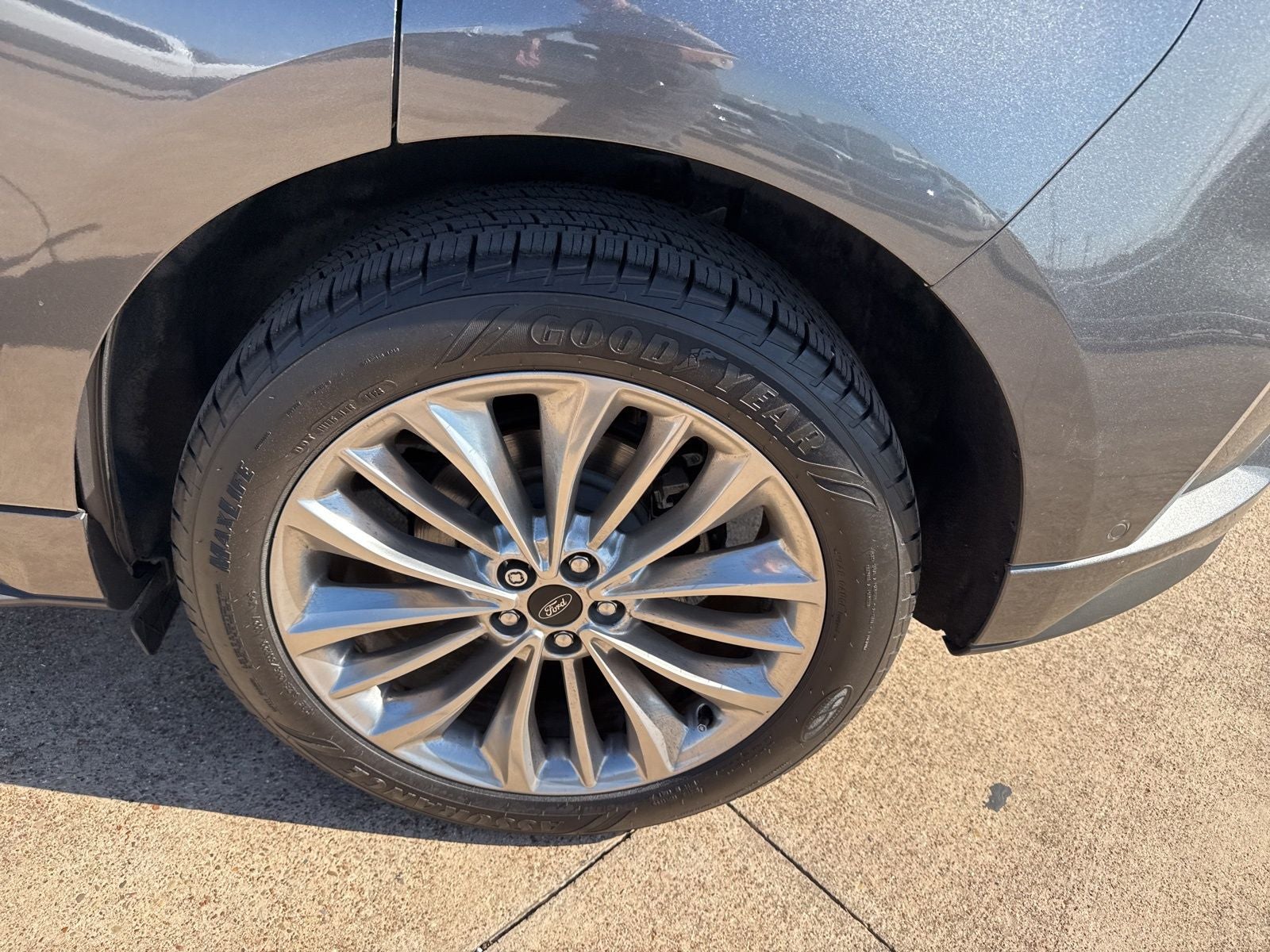 2020 Ford Edge Titanium