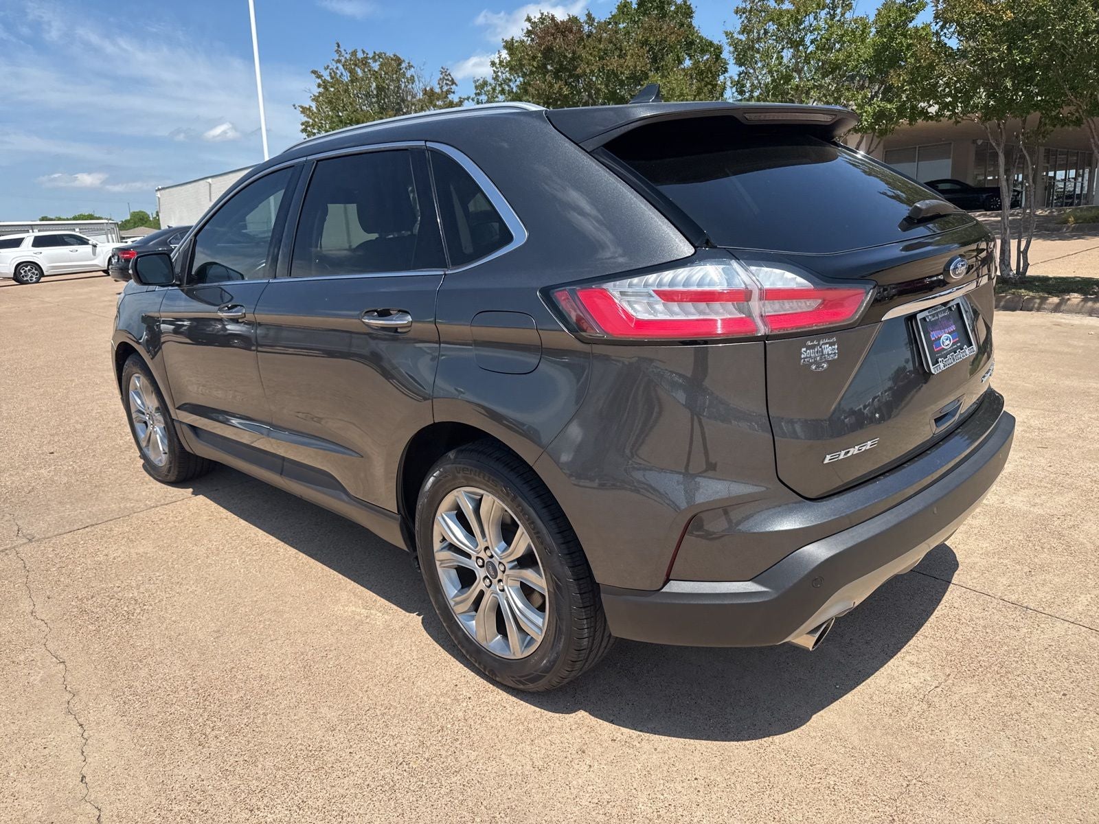 2019 Ford Edge Titanium