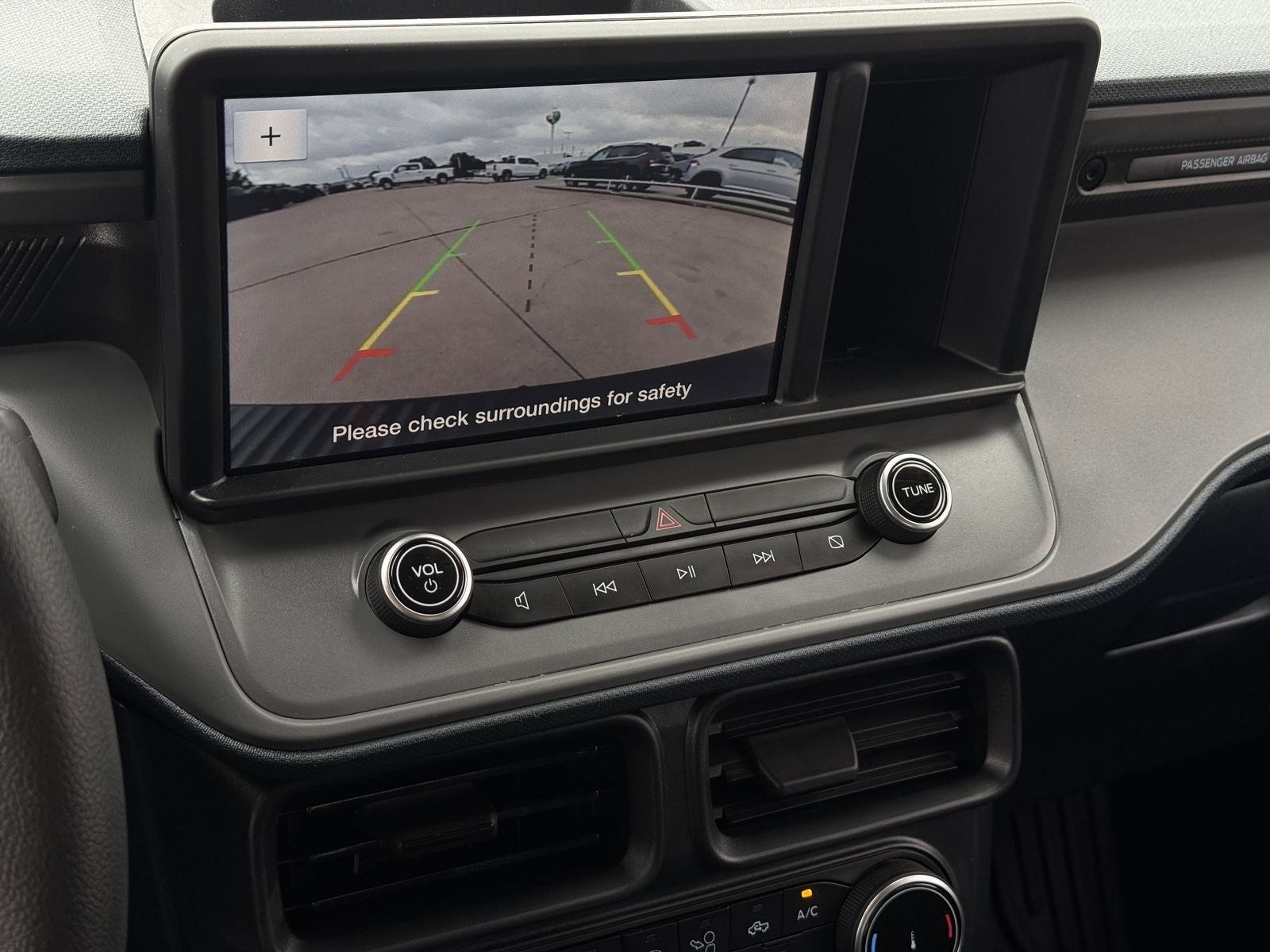 2022 Ford Maverick XL