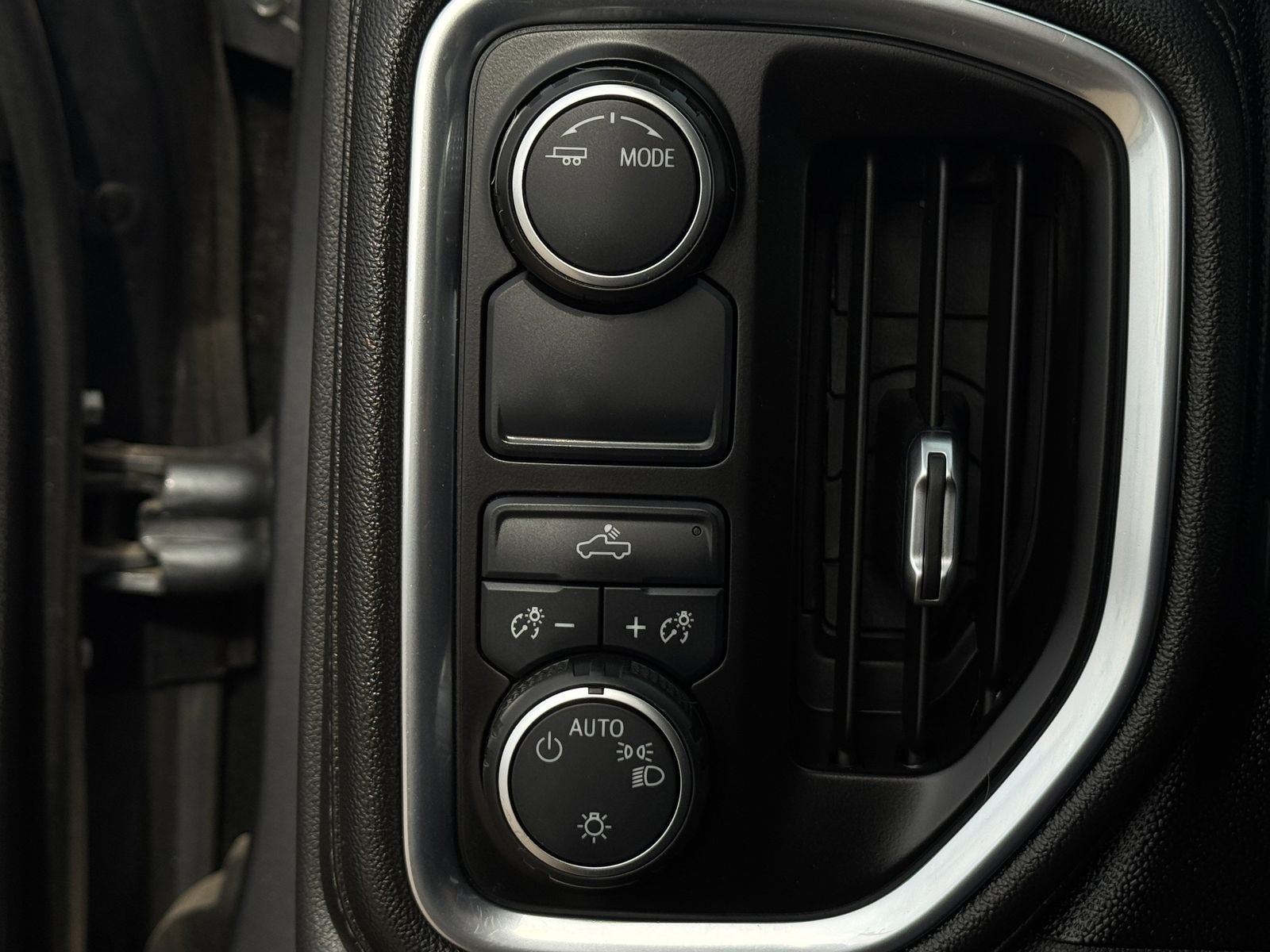 2021 Chevrolet Silverado 1500 LT Texas Edition