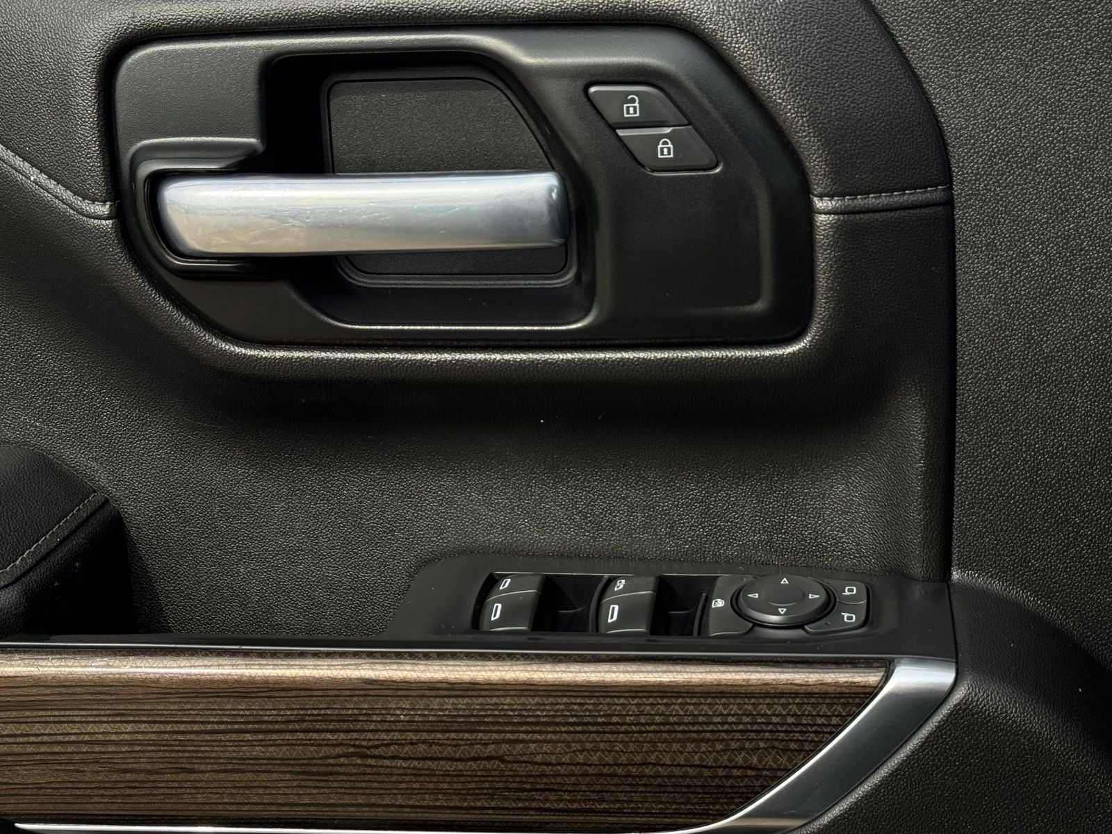 2021 Chevrolet Silverado 1500 LT Texas Edition