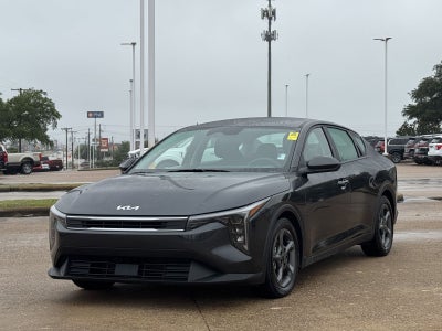 2025 Kia K4 LXS