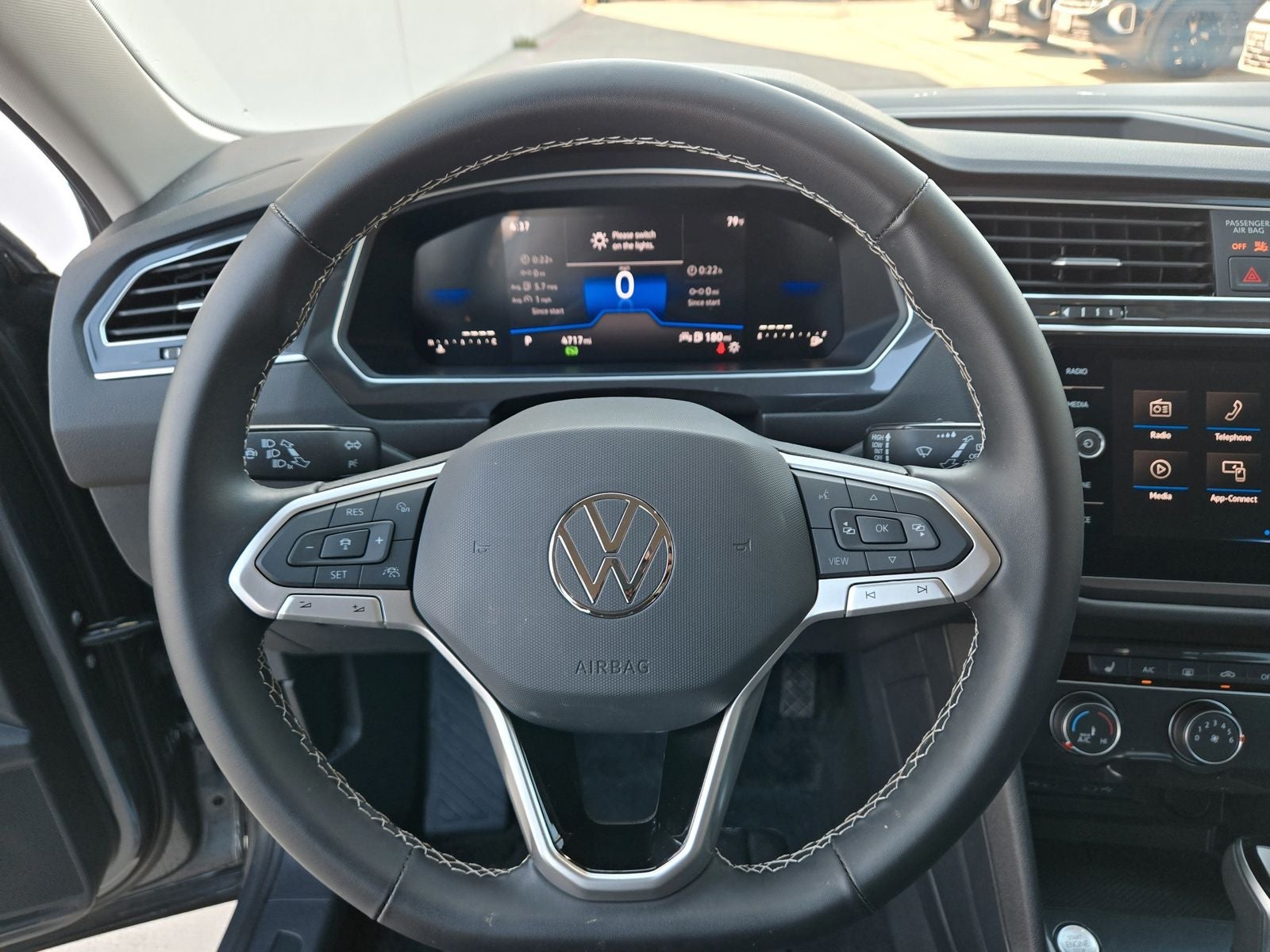 2024 Volkswagen Tiguan 2.0T S