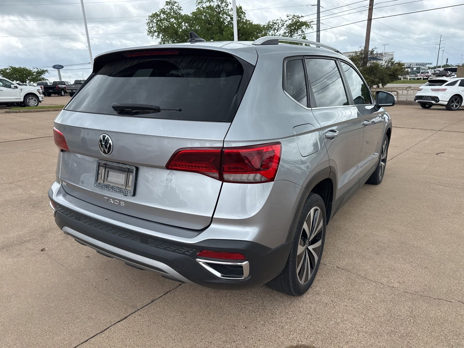 2022 Volkswagen Taos 1.5T SE