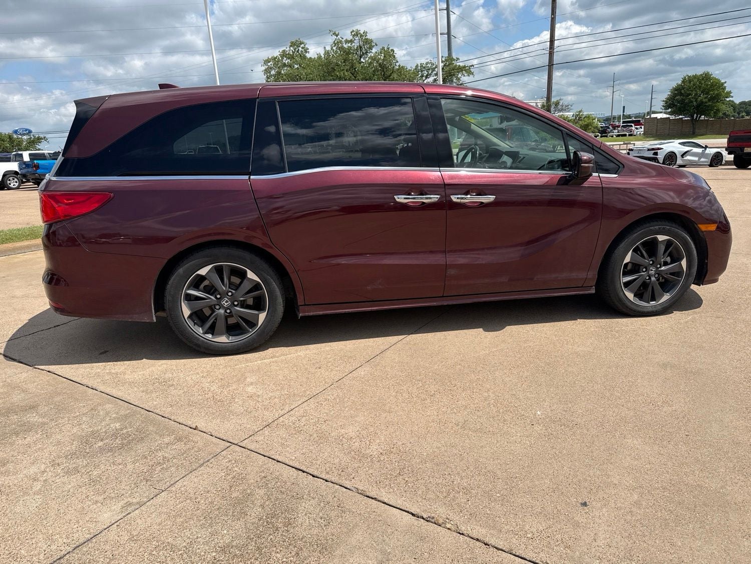2021 Honda Odyssey Elite