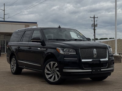 2022 Lincoln Navigator L Reserve