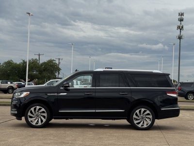 2022 Lincoln Navigator L Reserve