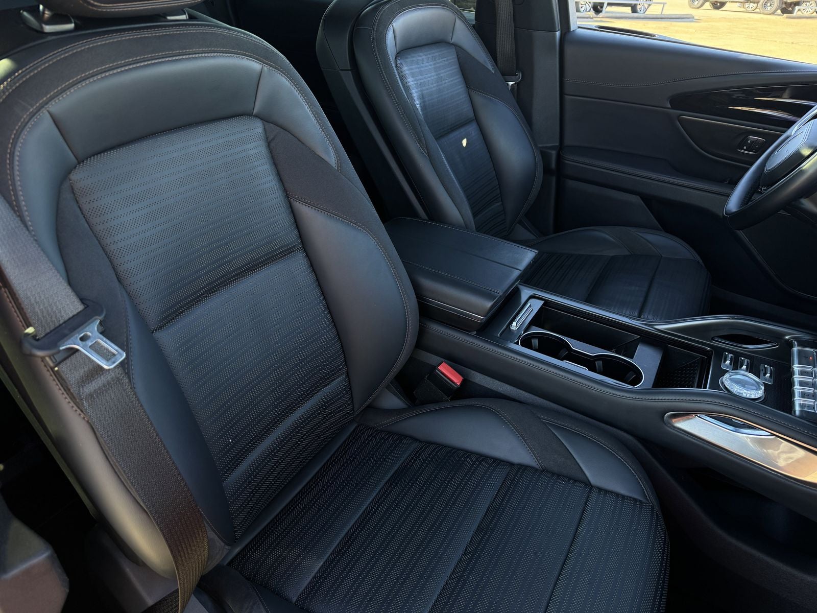 2024 Lincoln Nautilus Reserve