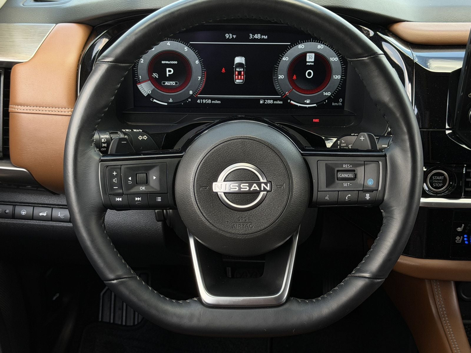 2024 Nissan Pathfinder Platinum