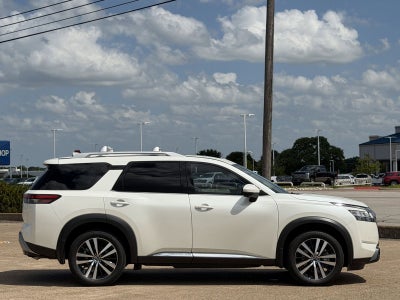 2024 Nissan Pathfinder Platinum