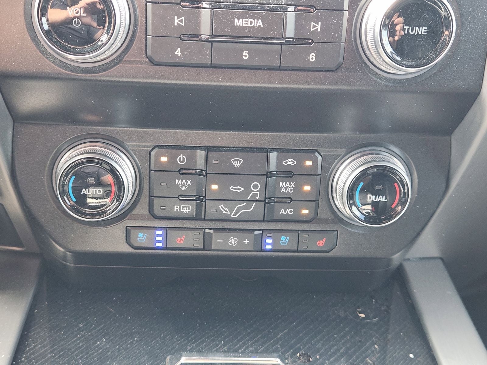 2021 Ford F-250SD Platinum