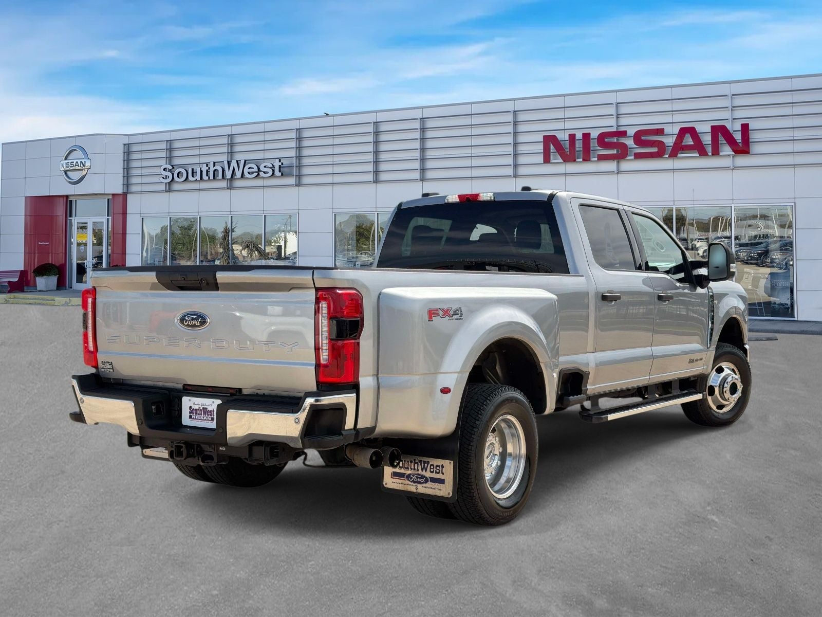 2024 Ford F-350SD XLT DRW