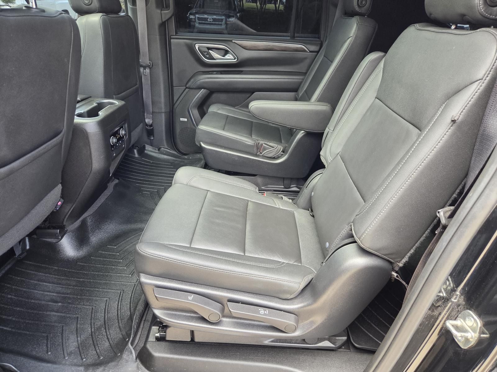 2023 Chevrolet Suburban LT