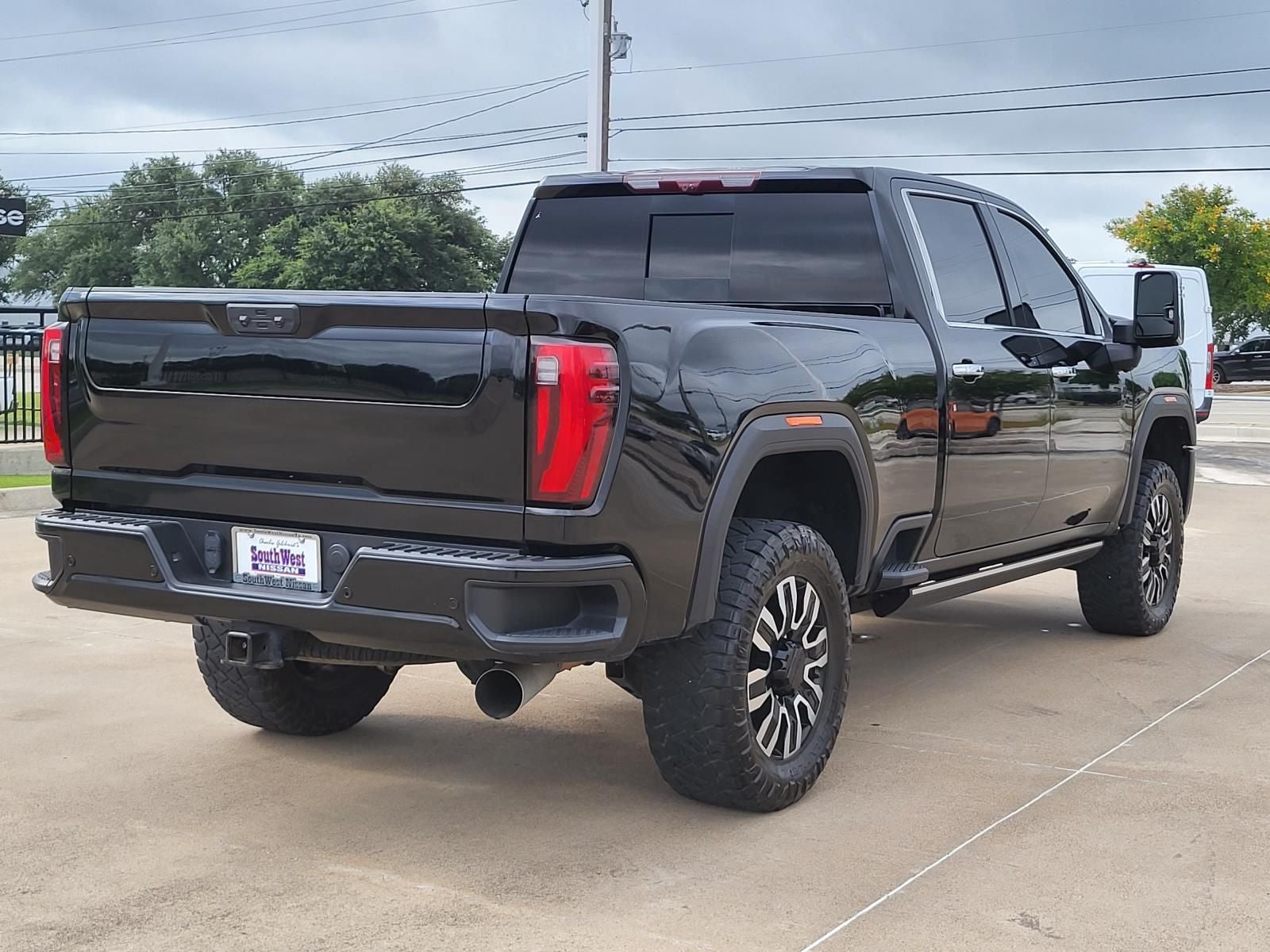 2024 GMC Sierra 2500HD Denali Ultimate