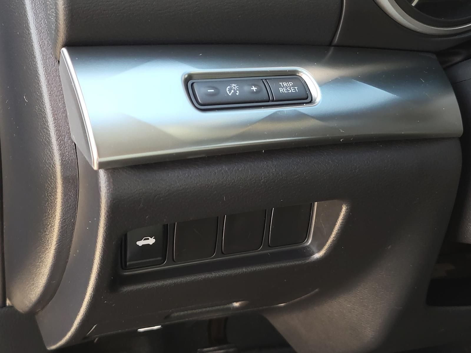 2022 Nissan Maxima SV