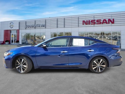 2022 Nissan Maxima SV