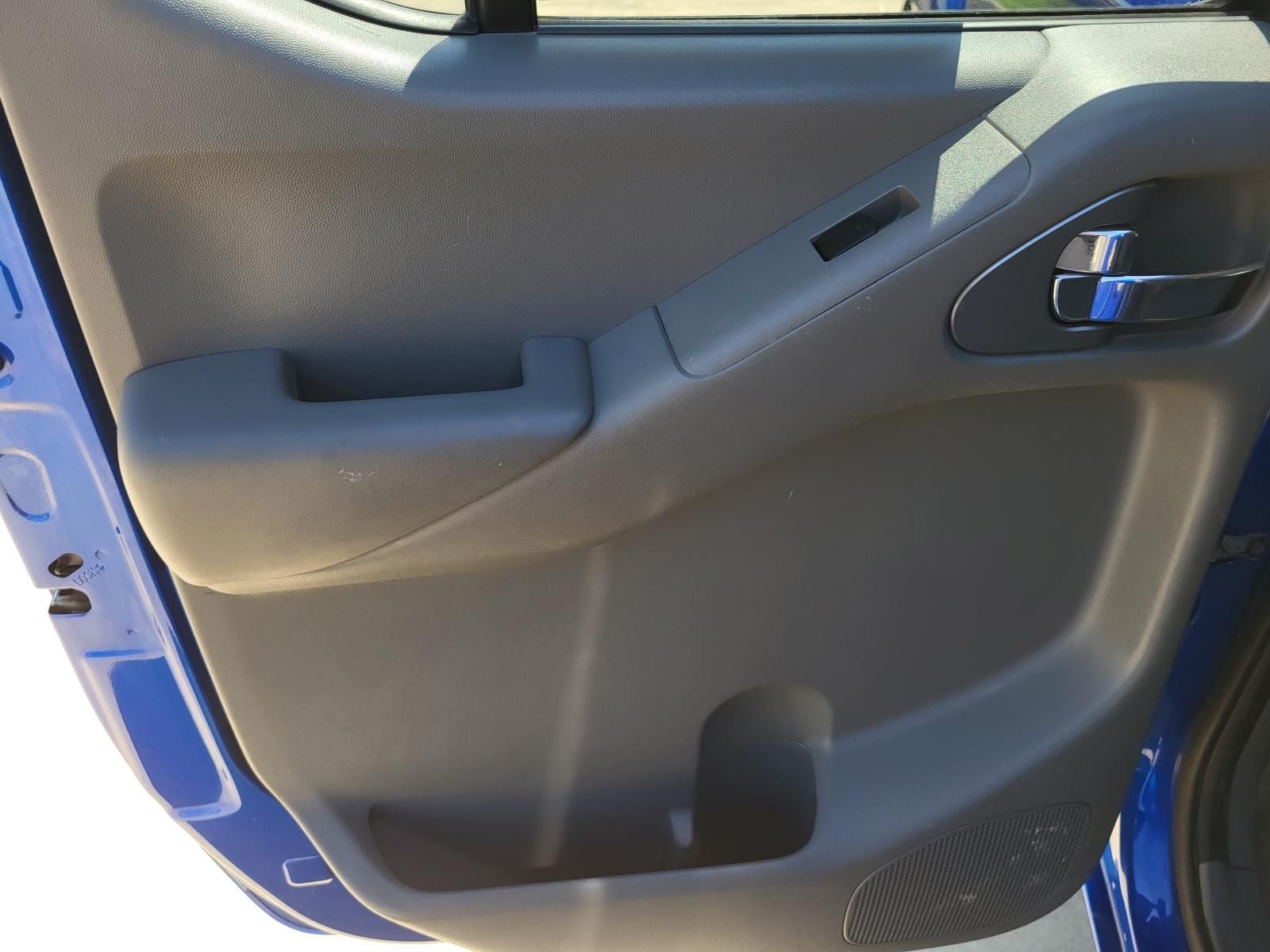 2015 Nissan Frontier SV