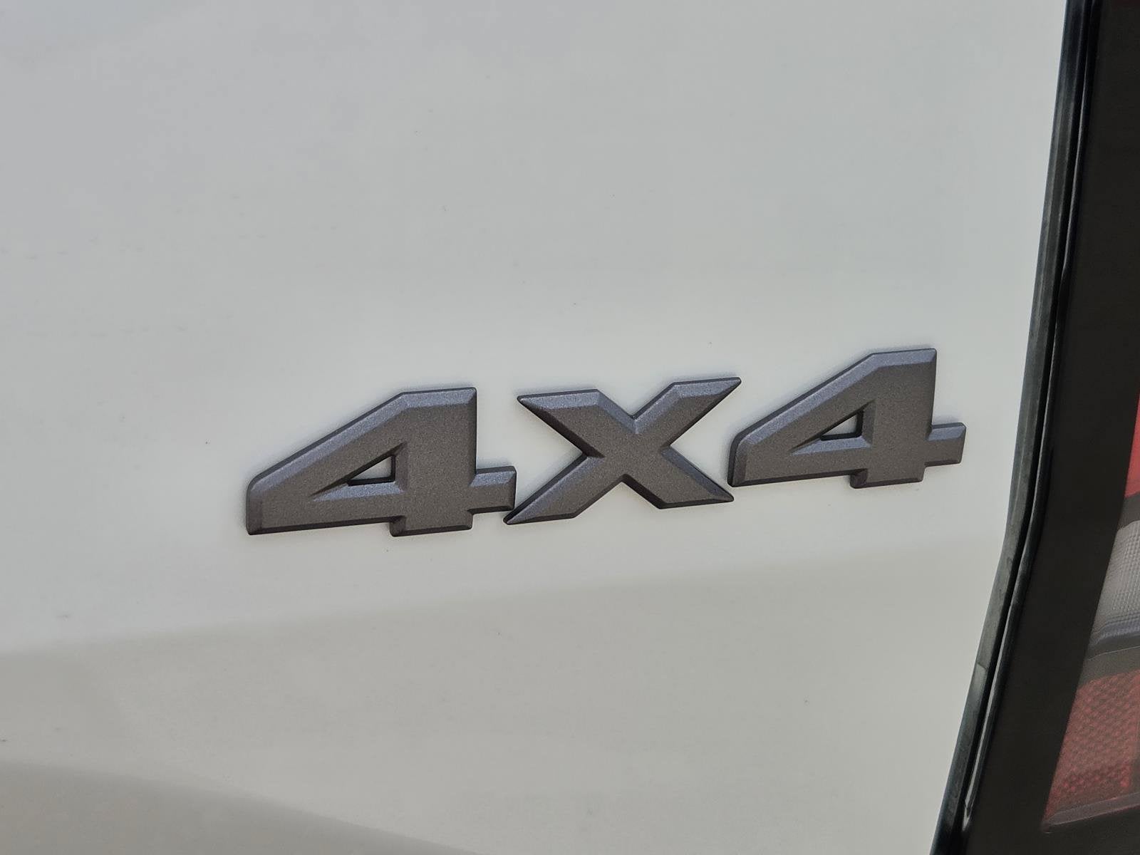 2027 Nissan Frontier S