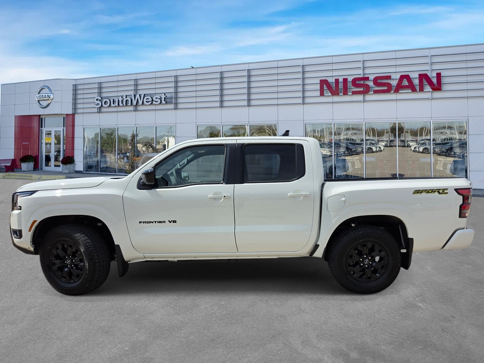 2027 Nissan Frontier SV