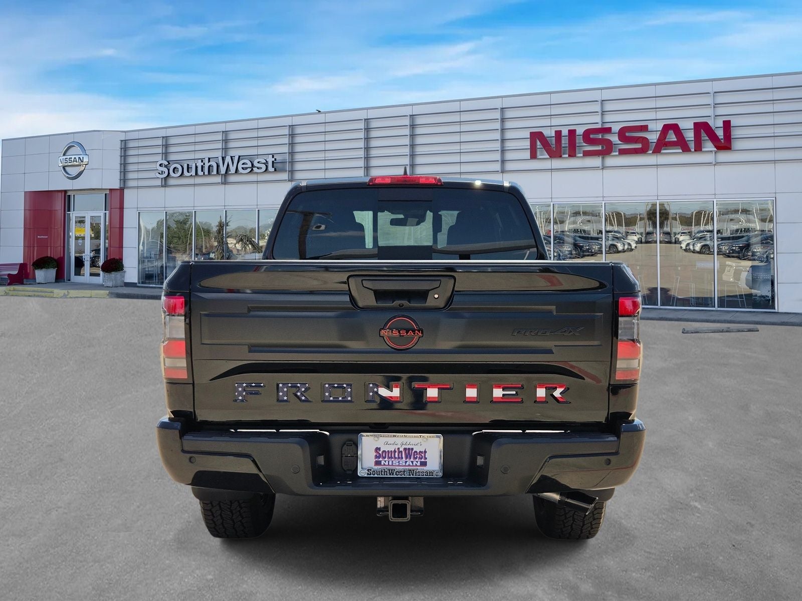 2027 Nissan Frontier PRO-4X LWB