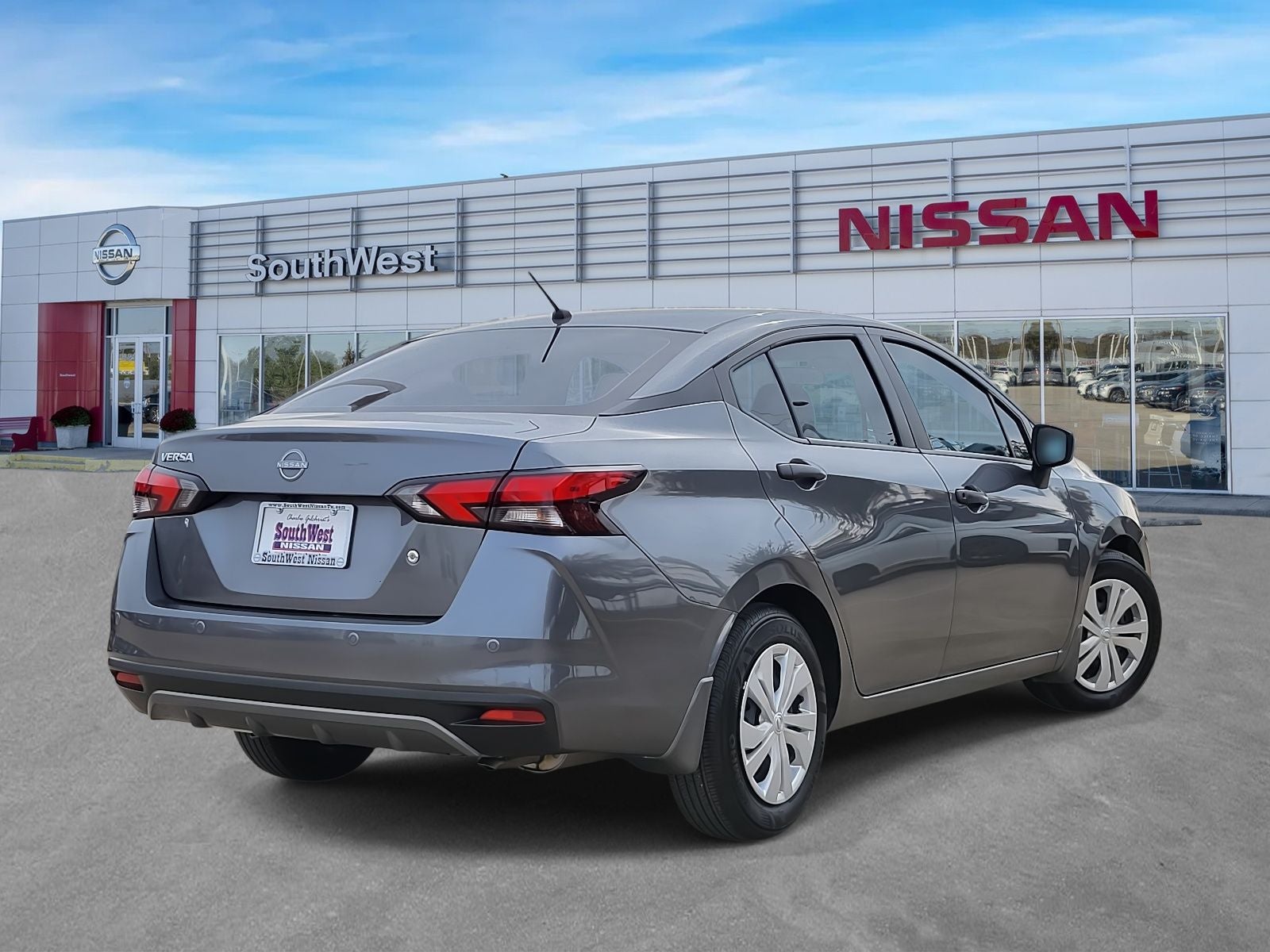 2025 Nissan Versa 1.6 S