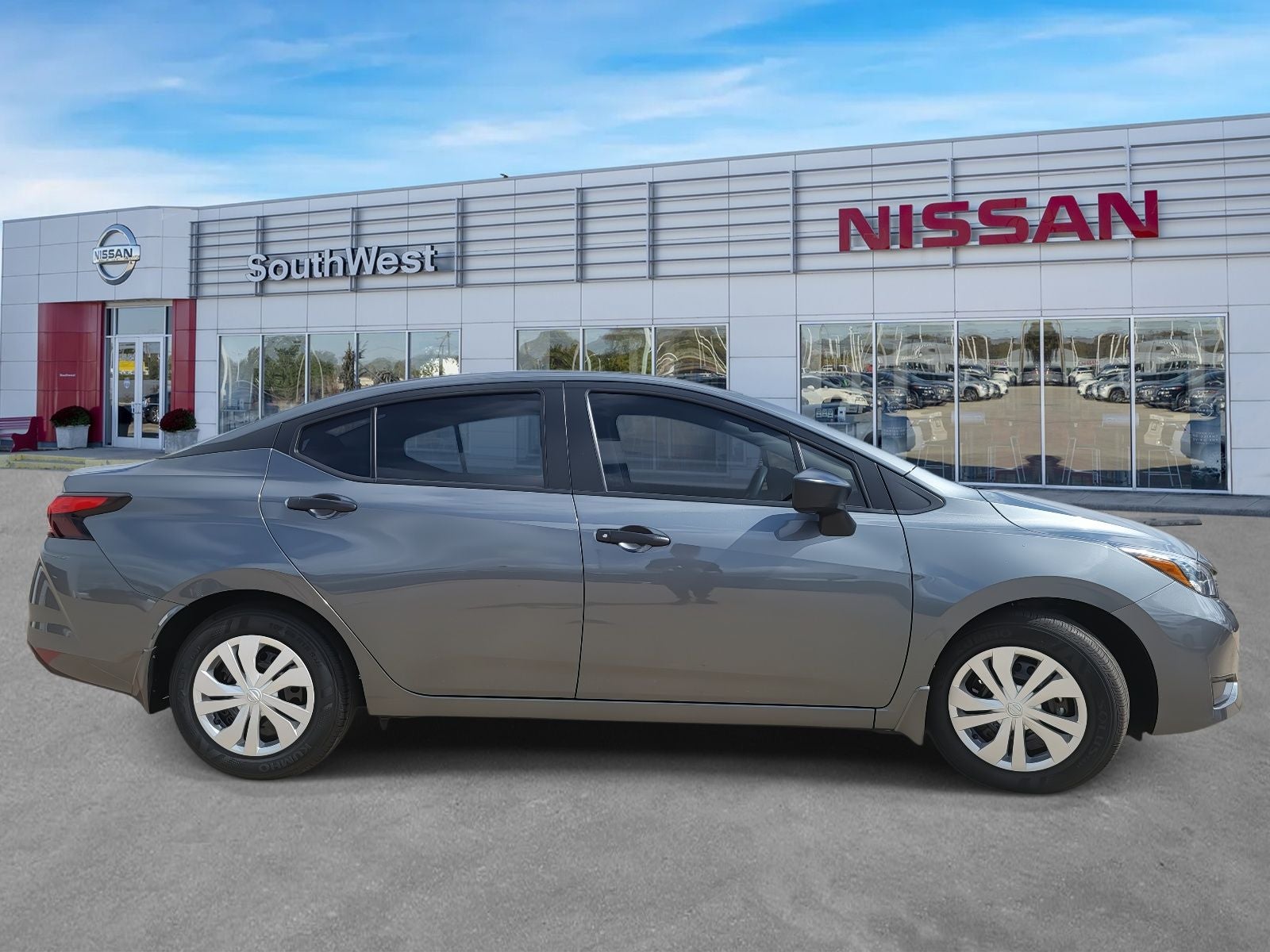 2025 Nissan Versa 1.6 S