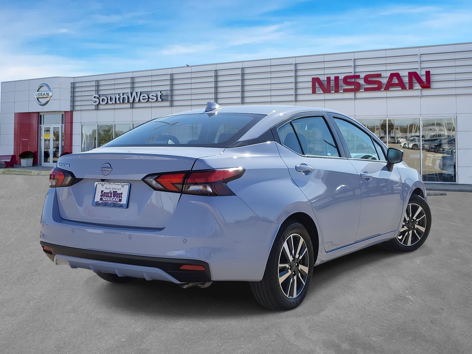 2025 Nissan Versa 1.6 SV