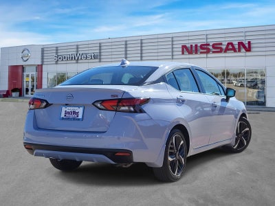 2025 Nissan Versa 1.6 SR