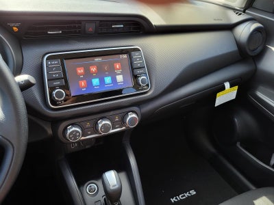 2025 Nissan Kicks Play S
