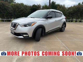2019 Nissan Kicks SR