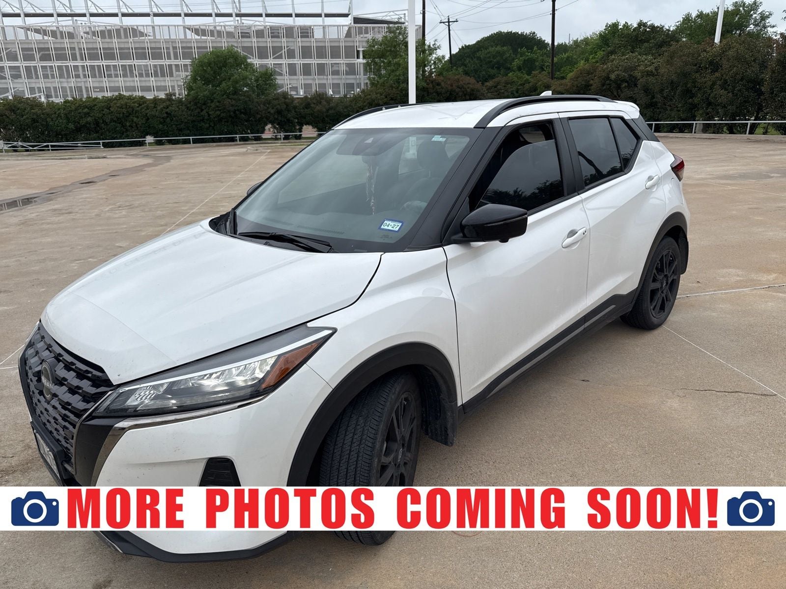 2024 Nissan Kicks SR
